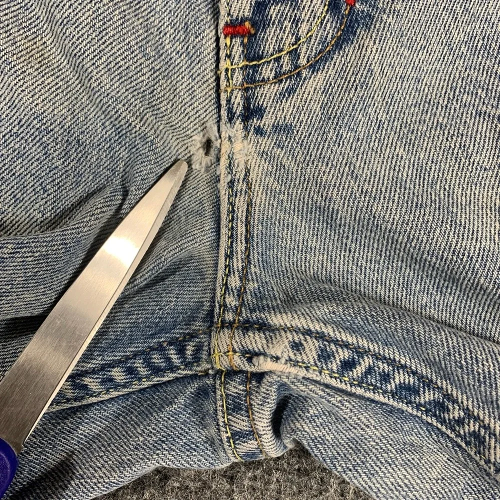 Vintage Tommy Hilfiger Jeans Mens 32x34 Fits‎ 30x32 Blue Denim Faded Distressed